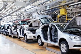 کاهش ۵ تا ۴۰ میلیون تومانی قیمت خودروهای داخلی در خرداد ماه؛ فعالان بازار پیش بینی می کنند این روند ادامه دار باشد