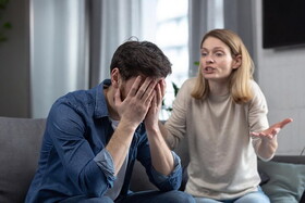 دعوای زوج‌ها به بدرفتاری عاطفی در دوران کودکی برمی‌گردد